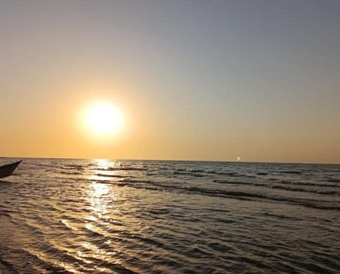 ساحل فرح‌آباد؛ تجربه‌ای متفاوت از سفر به دریای خزر