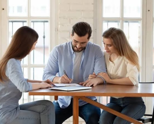 چگونه سند ملک را استعلام کنیم؟