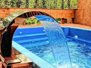 استخر فایبرگلاس؛ انتخابی سریع و کم‌هزینه برای ساخت