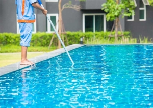 هر آنچه درباره استخرهای چهارفصل باید بدانید
